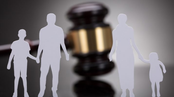 5 Signs You Need to Hire a Child Custody Lawyer